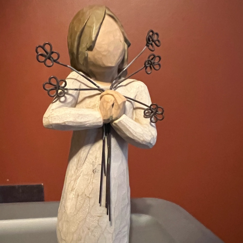 Willow Tree Friendship figurine